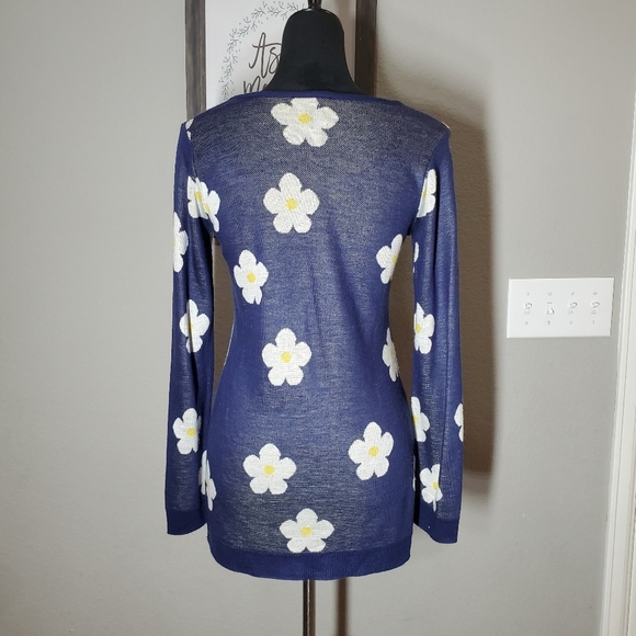 Rue21 Size Small Blue Daisy Print Scoopneck Tunic Sweater EUC - Picture 7 of 16
